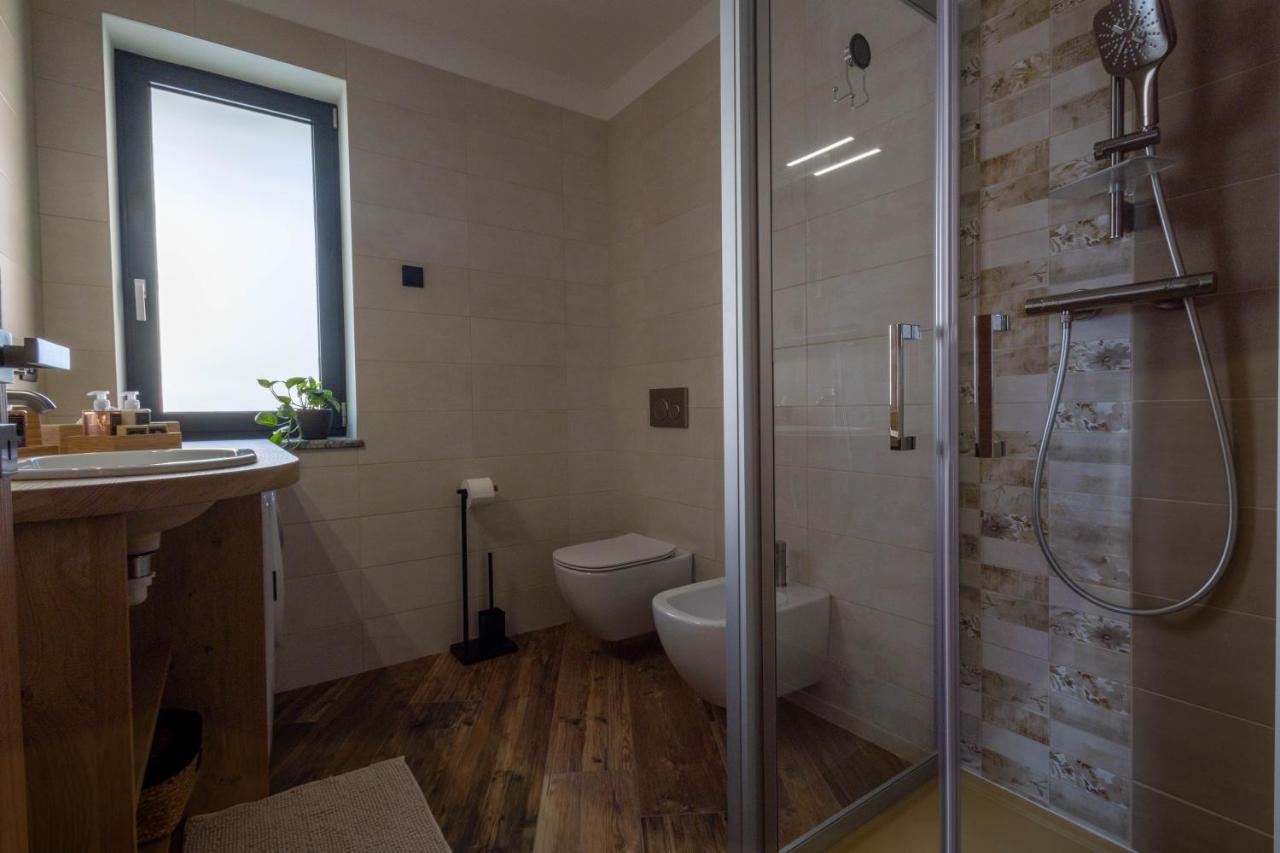 San Martin Holidays Home - Stay, Work & Fun Pont-Saint-Martin Esterno foto