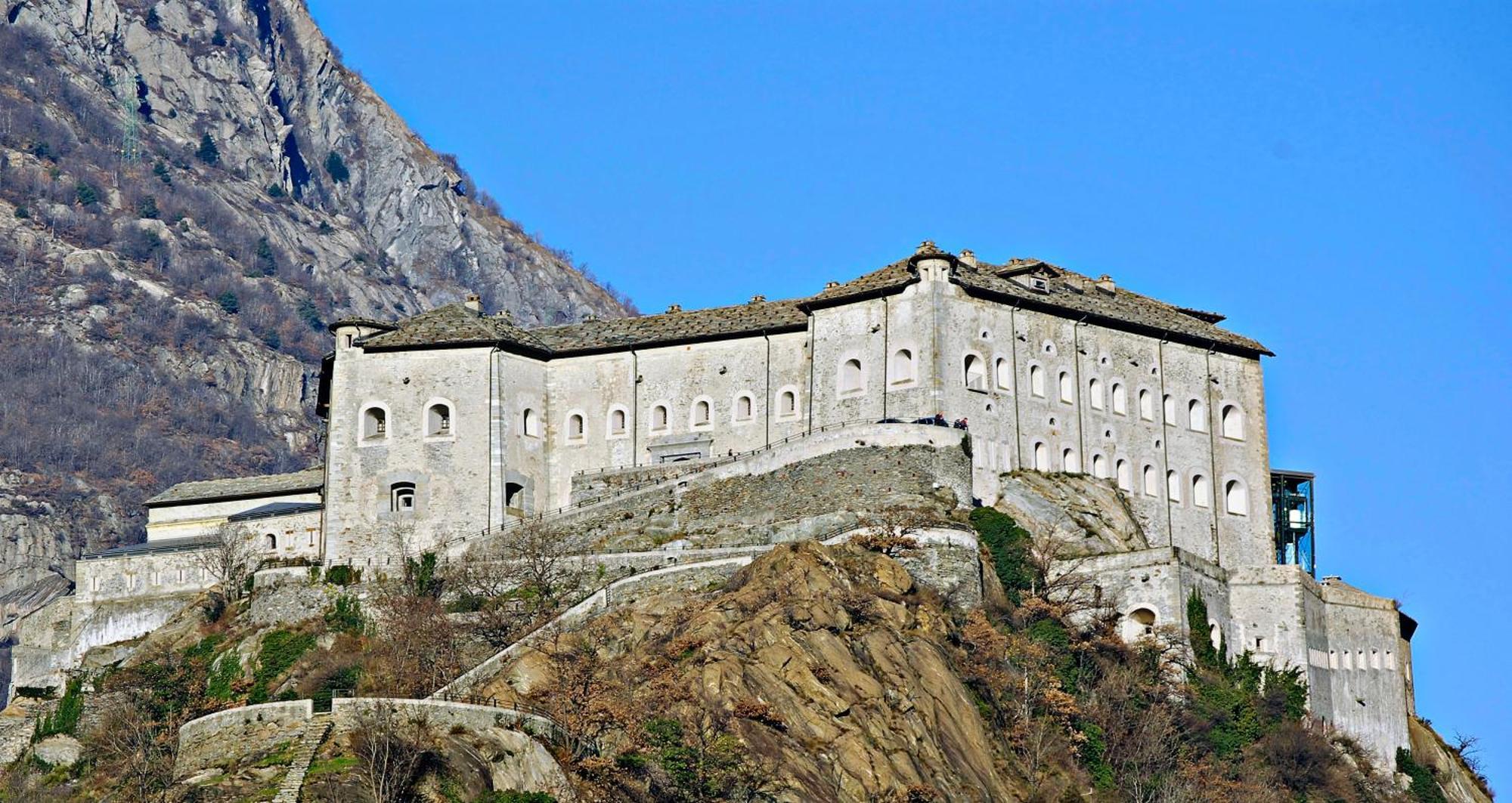 San Martin Holidays Home - Stay, Work & Fun Pont-Saint-Martin Esterno foto